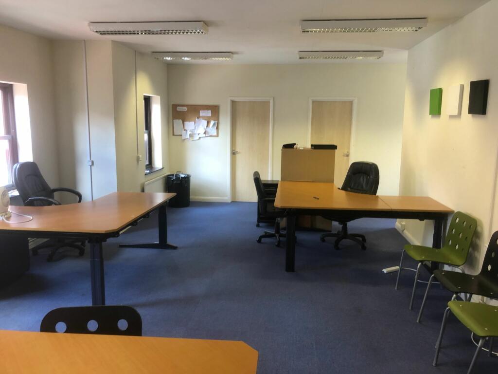 Additional image 5 of Office 1, 47- 48 Chapel Street, Rugby, Warwickshire, CV21
