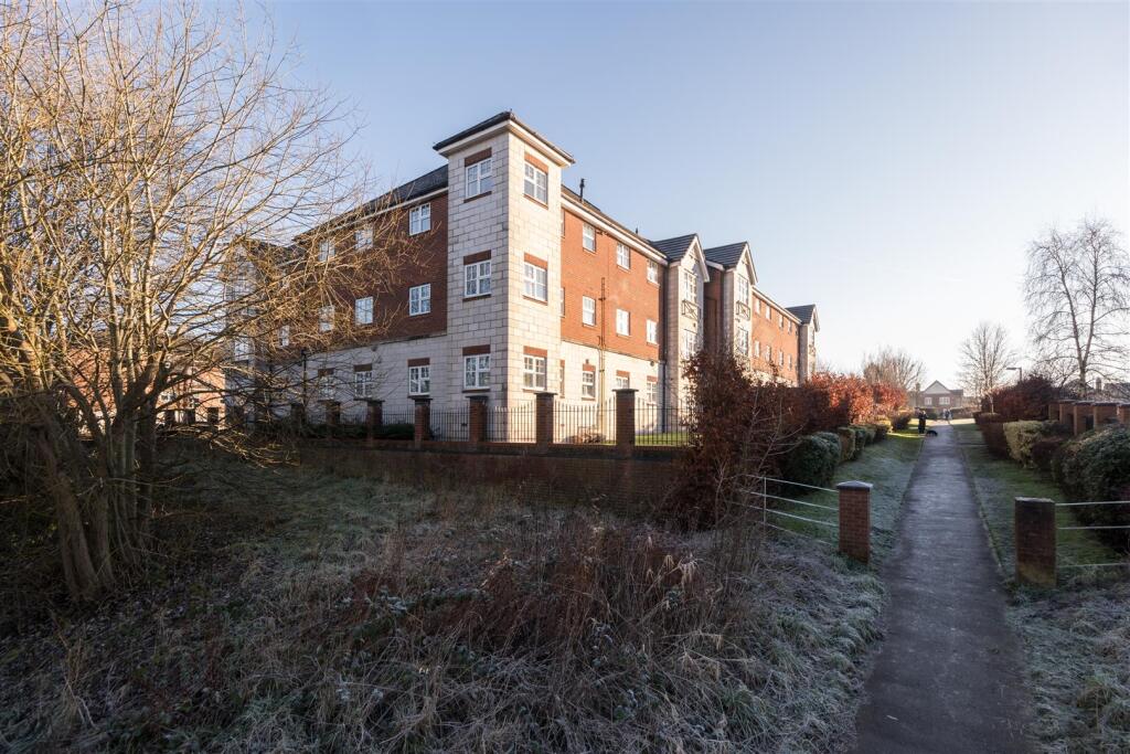 The Hollies, Sandbach Drive, Kingsmead