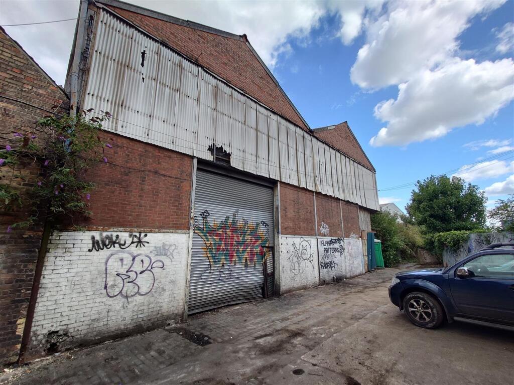 Additional image 2 of Albion Parade, Gravesend