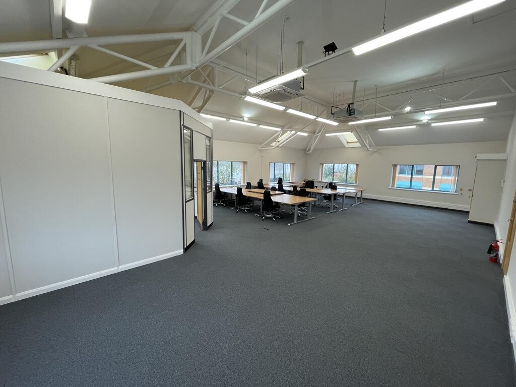 Additional image 6 of 2 Jephson Court, Tancred Close, Leamington Spa, Warwickshire, CV31 3RZ