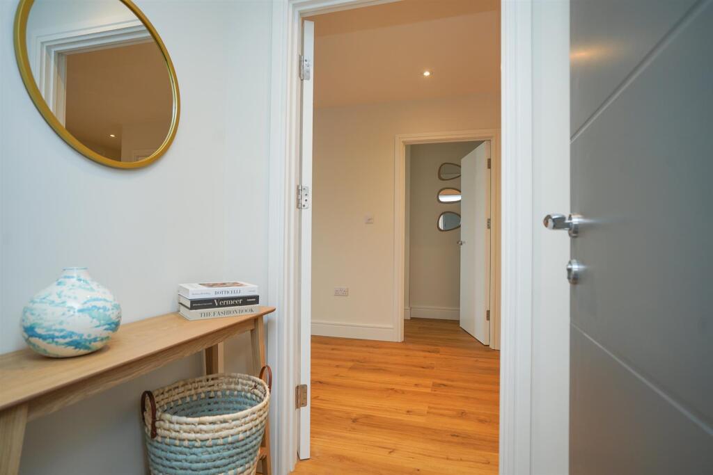 Additional image 10 of Cross Street, Leamington Spa