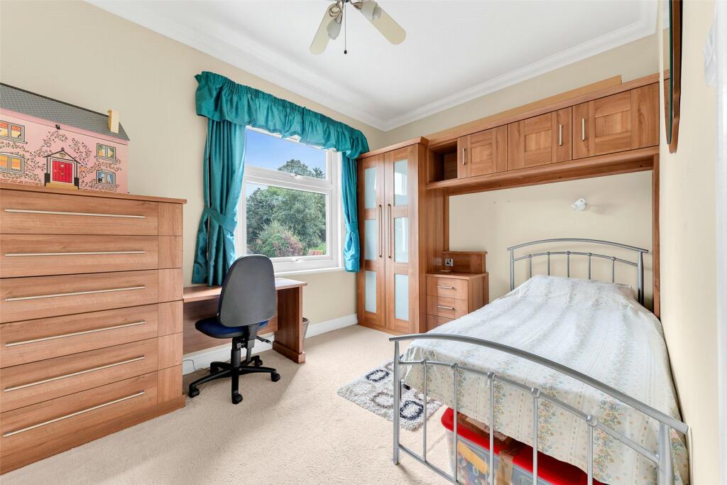 Additional image 6 of Avenue Road, Erith, Kent, DA8