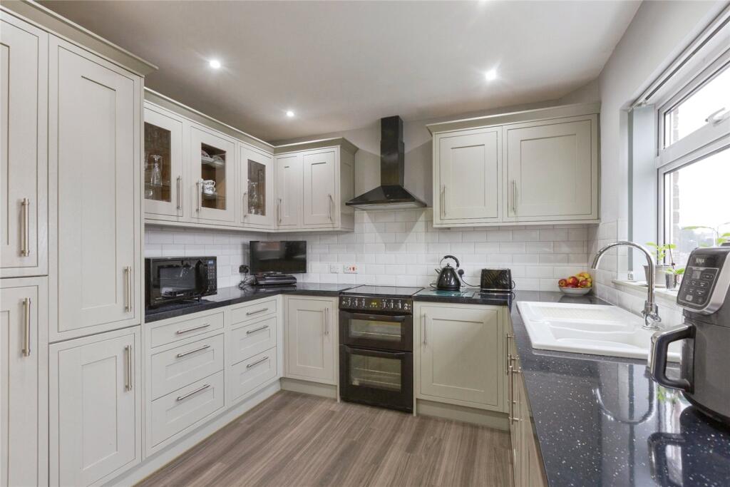 Additional image 5 of The Drive, GRAVESEND, Kent, DA12