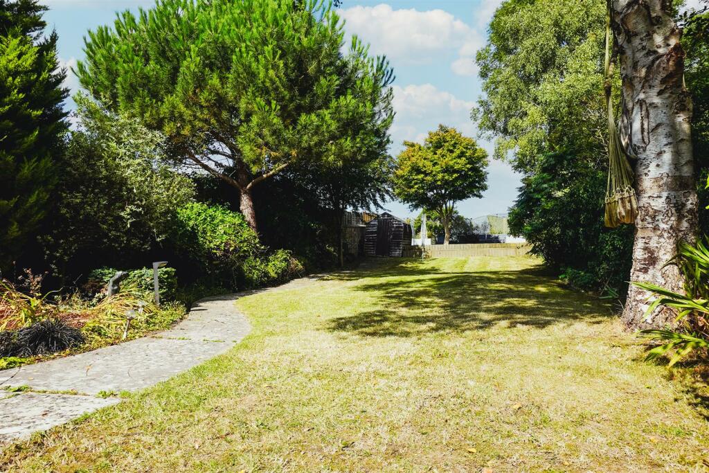 Additional image 19 of Deppers Bridge, Southam