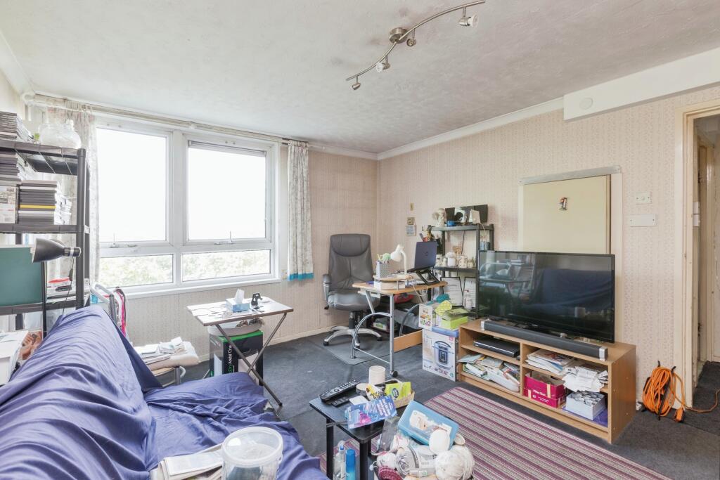 Additional image 11 of Homemead Close, GRAVESEND, Kent, DA12