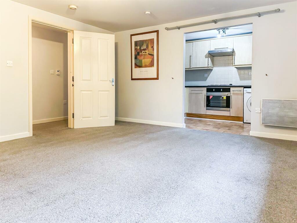 Additional image 3 of Joshua Close, Coventry  **VACANT & NO UPWARD CHAIN**