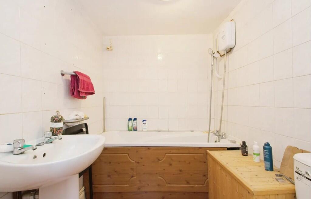 Additional image 4 of Highfield Road, Dartford, Kent, DA1