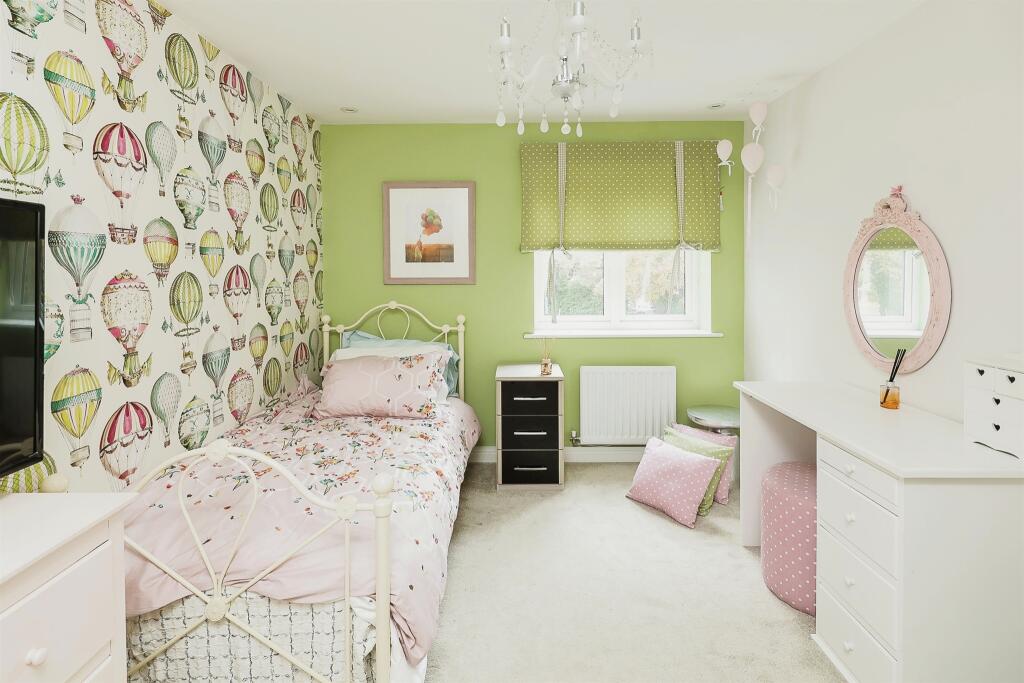 Additional image 8 of Drovers Close, Balsall Common, Coventry