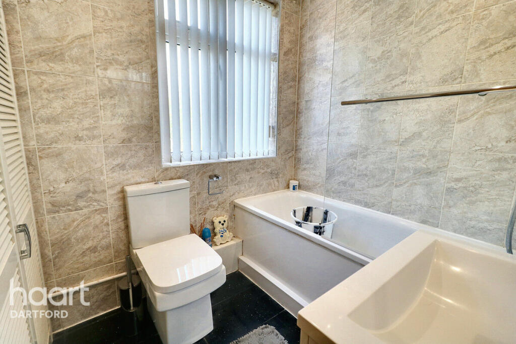 Additional image 10 of Northumberland Avenue, Welling