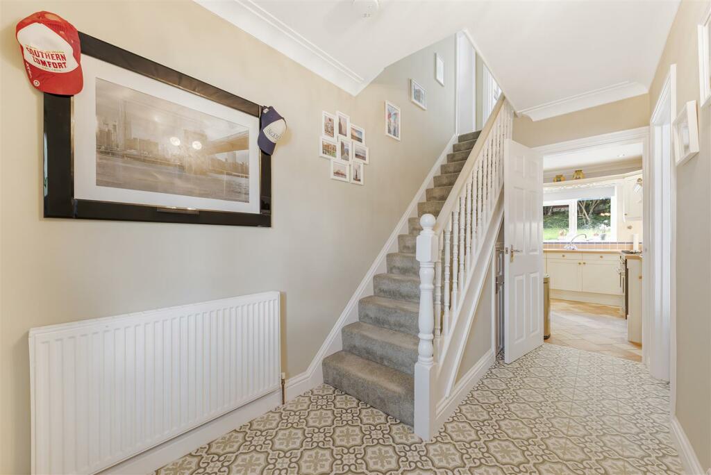 Additional image 22 of Brookside Road, Istead Rise