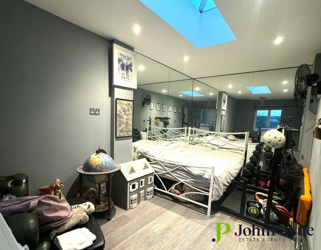 Additional image 24 of Chatsworth Rise, Styvechale, Coventry, CV3