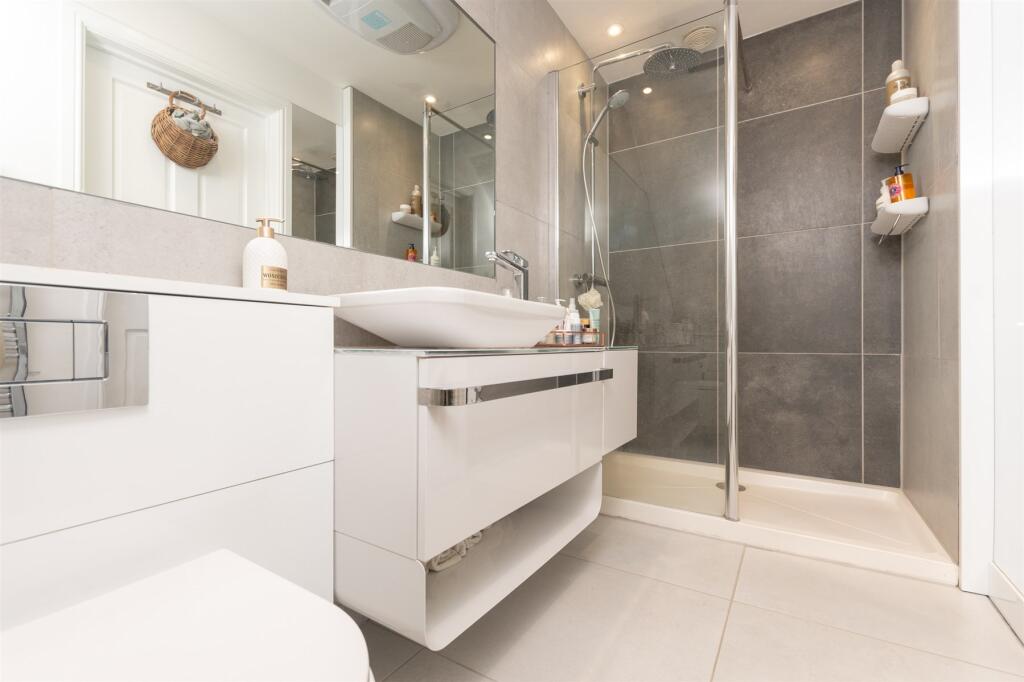 Additional image 10 of Meadow Lane, Culverstone, Meopham, Kent