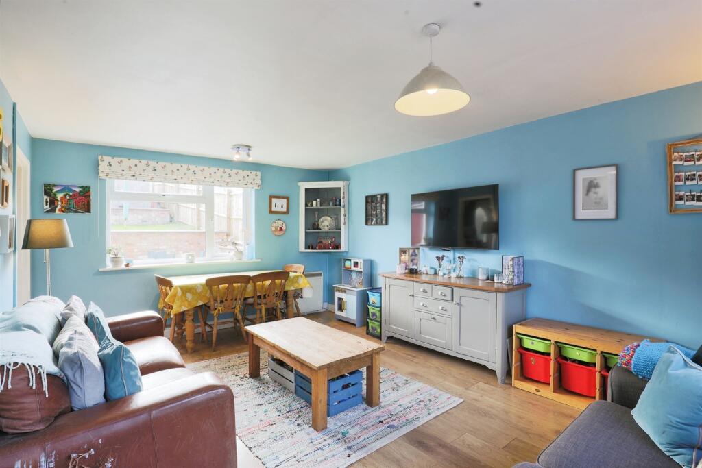 Additional image 2 of Mountford Rise, Lighthorne, WARWICK