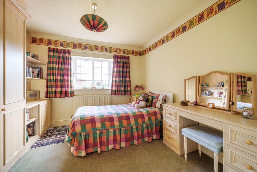 Additional image 16 of Weston Lane, Bulkington, Warwickshire, CV12 9RX