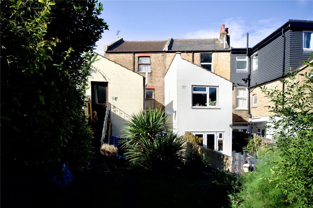 Additional image 34 of Wrotham Road, Gravesend, Kent, DA11