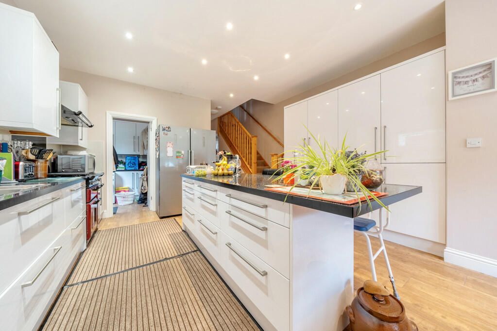 Additional image 7 of Avenue Road, Kent