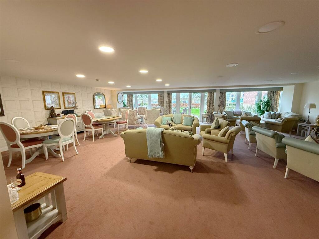 Additional image 10 of Harvard Place, Springfield Road, Stratford-Upon-Avon