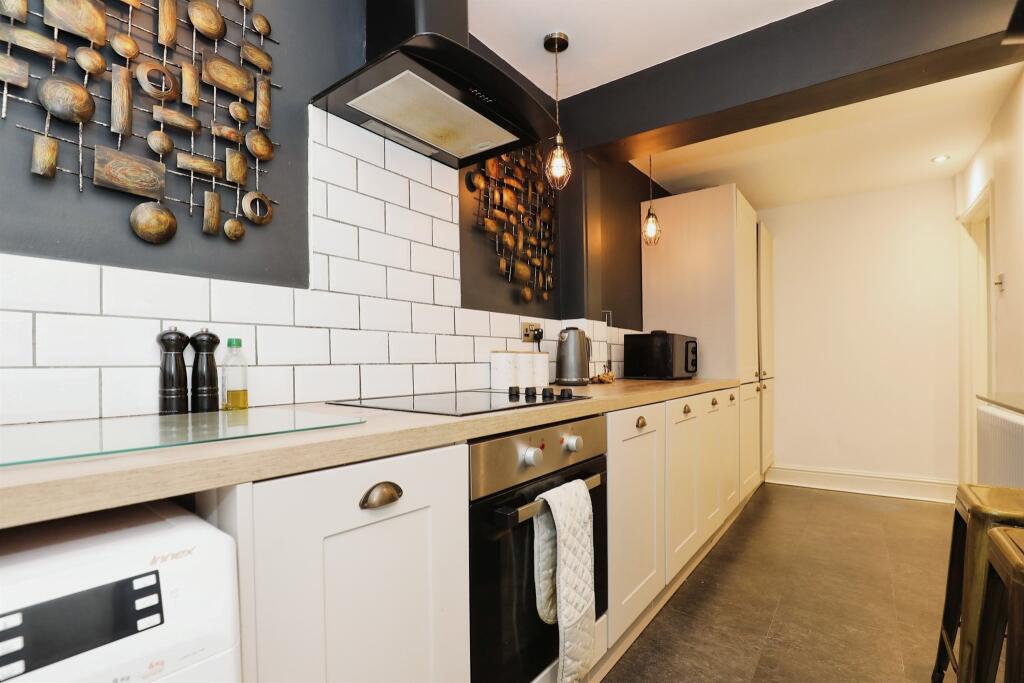 Additional image 5 of Russell Terrace, Leamington Spa