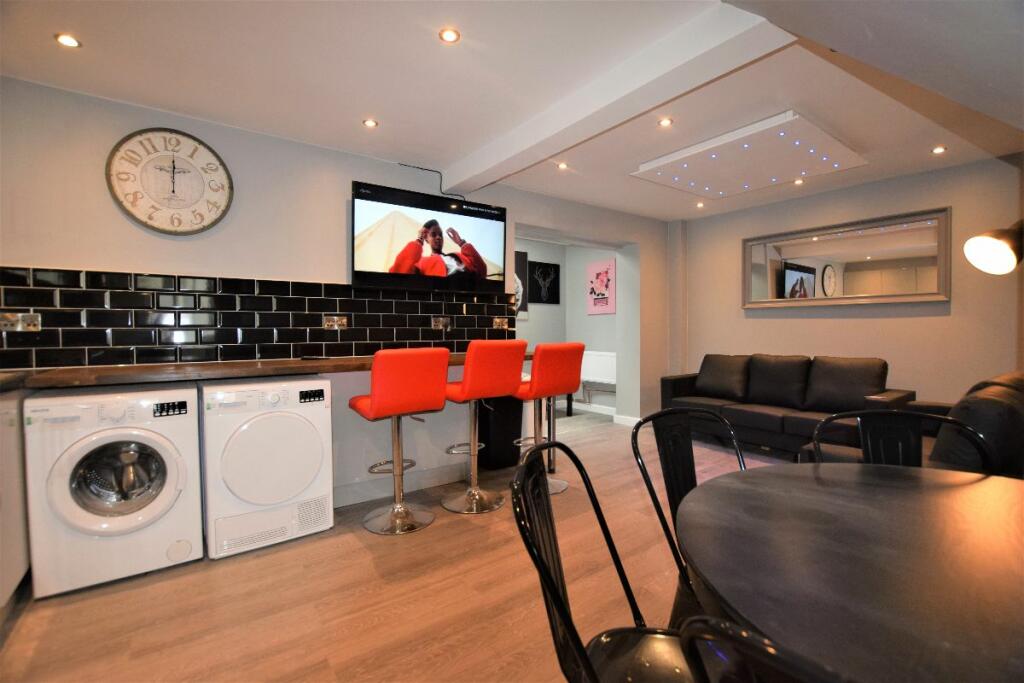 Additional image 4 of 6 Bedroom Student Home - 12 Godden Road, UKC