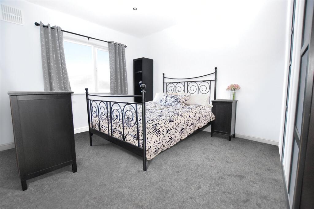 Additional image 7 of Long Lane, Bexleyheath, Kent, DA7