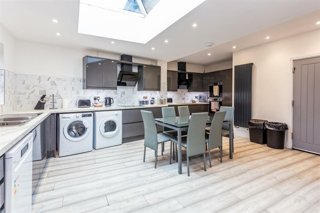 Additional image 21 of Musgrave Gardens, Durham