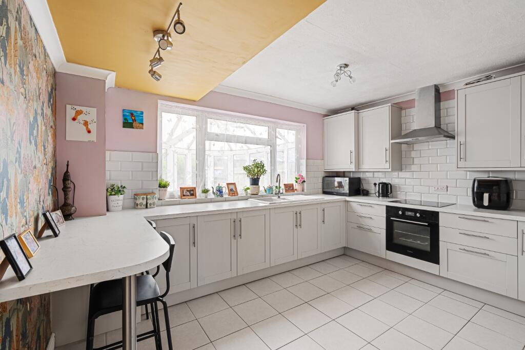 Additional image 3 of Essex Road, Longfield, Kent, DA3 7QL