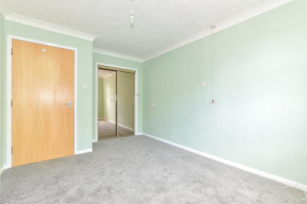 Additional image 6 of Prospect Road, Hythe, Kent