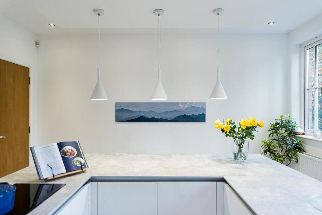 Additional image 5 of Spacious, Modern & Private Hartford Home