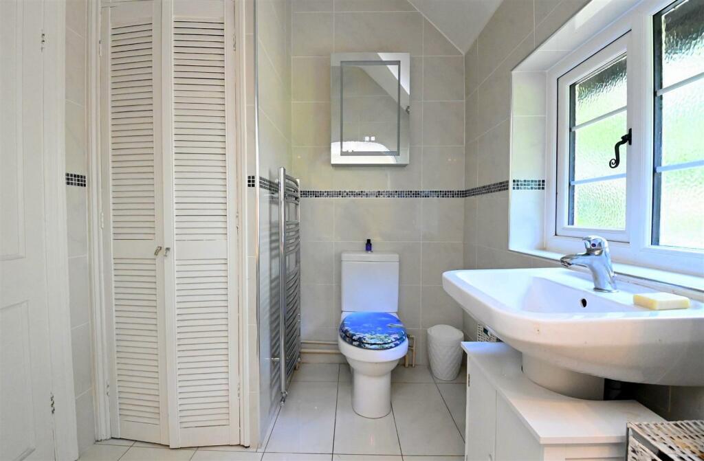 Additional image 17 of Lawnbank House, Wychnor, DE13
