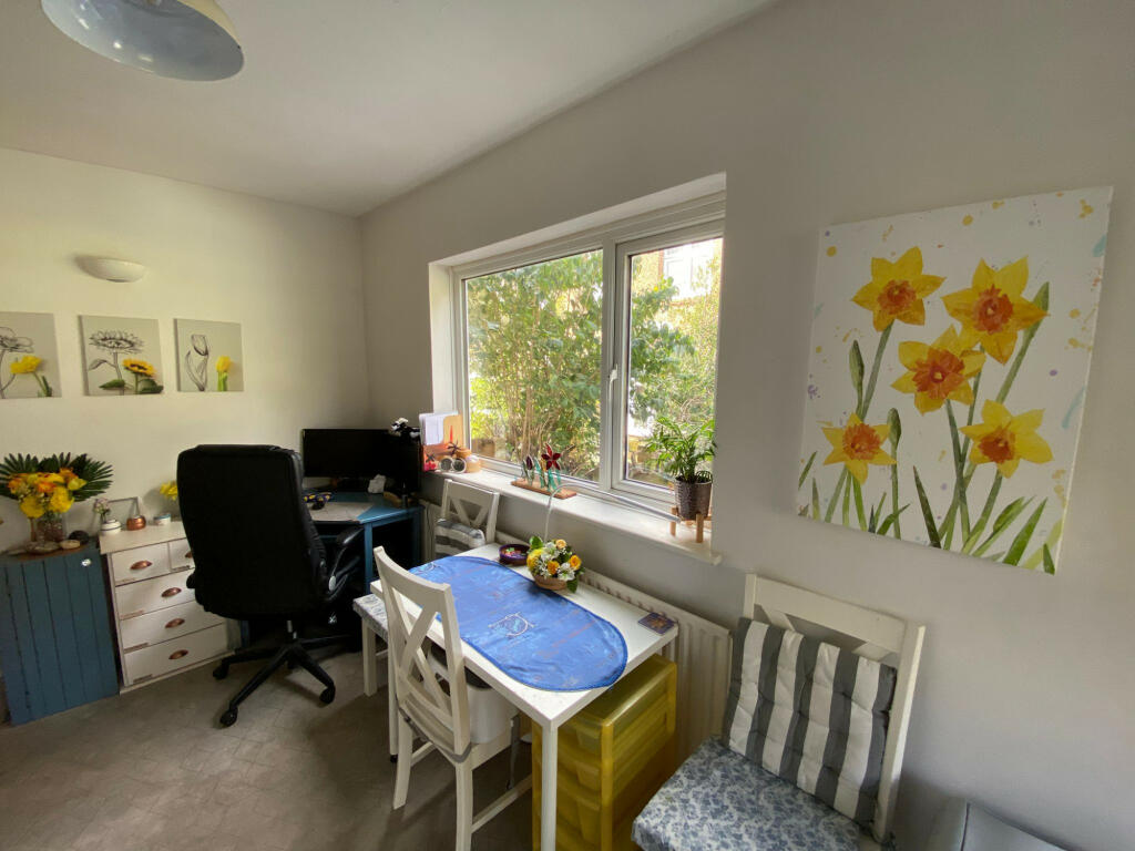 Additional image 7 of Garrard Close,  Bexleyheath, DA7