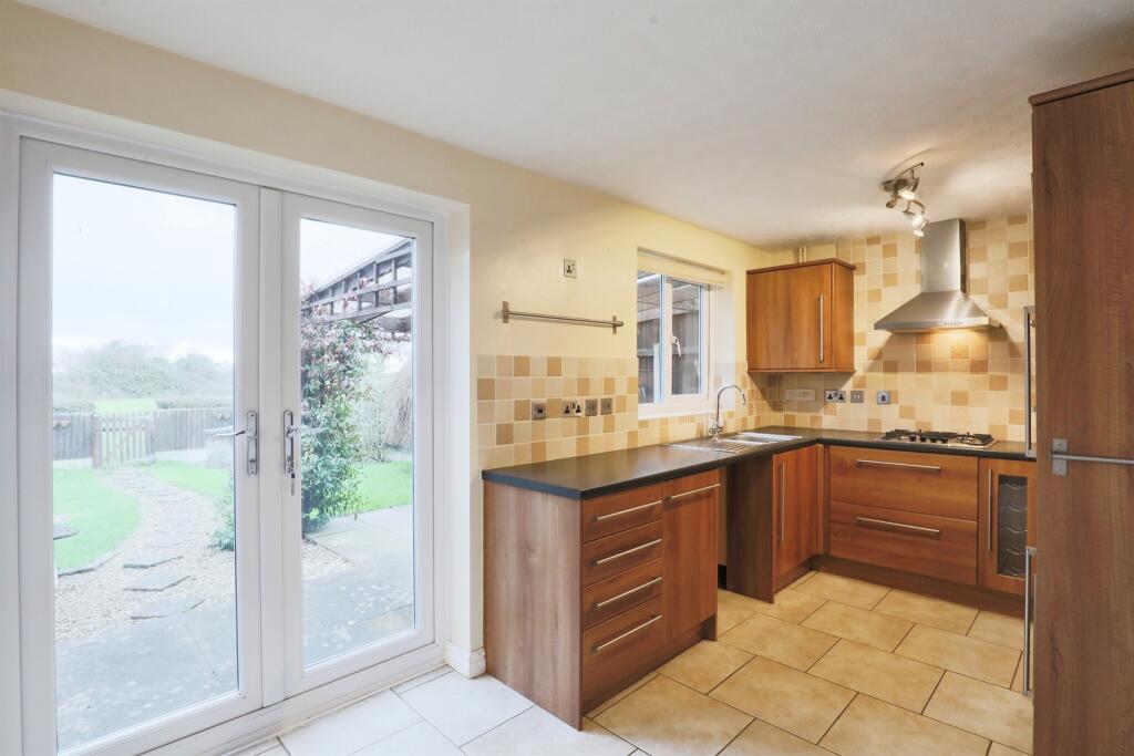 Additional image 19 of Field Gate Lane, Fenny Compton, Southam