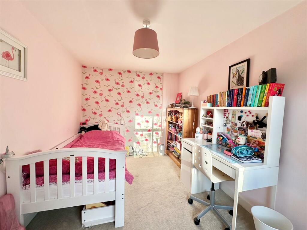 Additional image 35 of Colleys Lane, Willaston, Cheshire