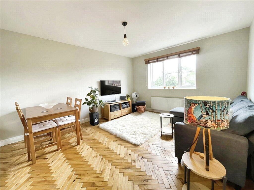 Additional image 2 of Harbourne Close, Kenilworth, Warwickshire