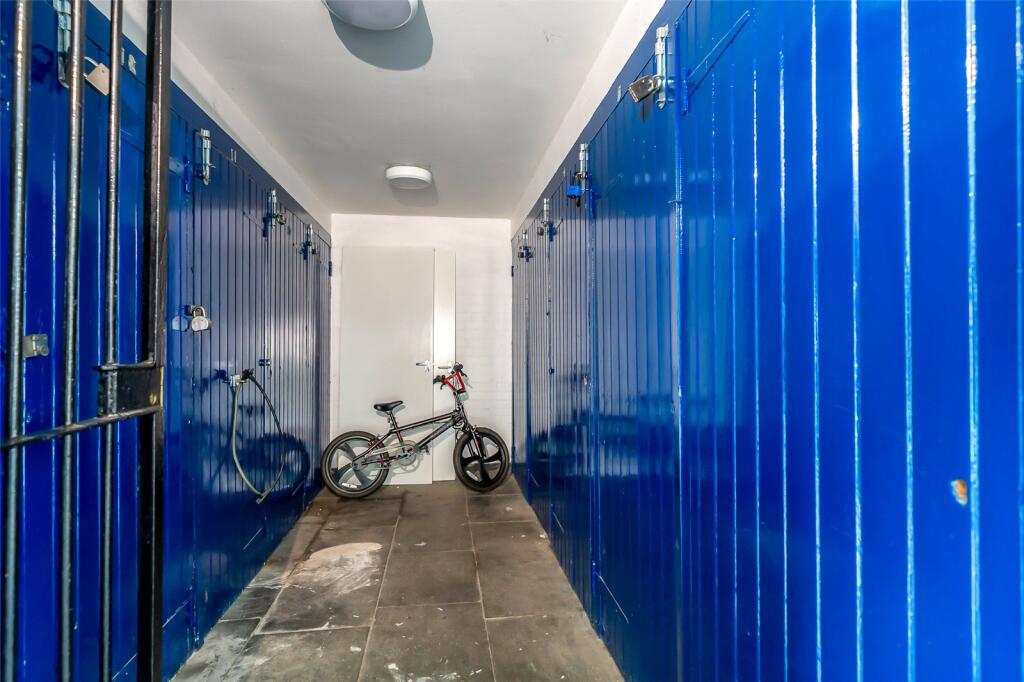 Additional image 13 of Baden Powell House, Ambrook Road, Belvedere, Kent, DA17