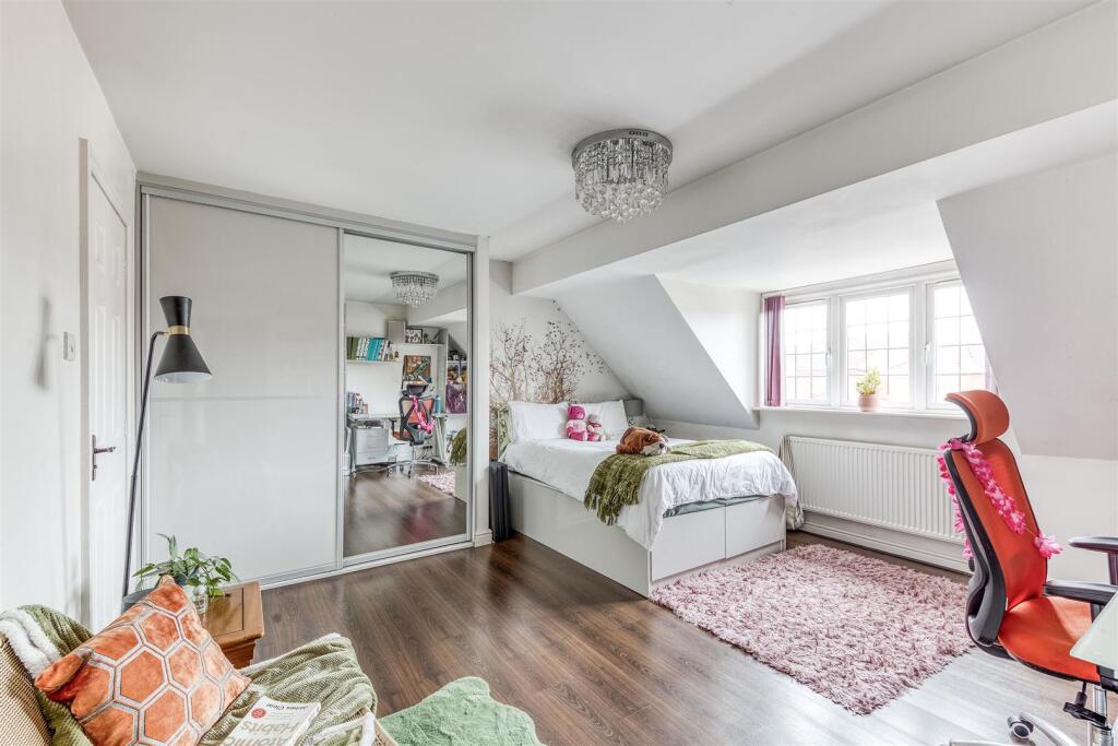 Additional image 18 of Groombridge Crescent, Heatherton Village