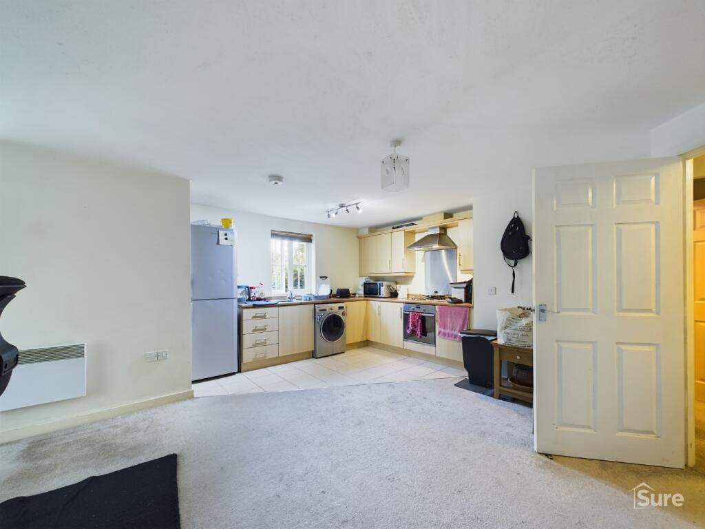 Additional image 3 of Hendeley Court, Burton-On-Trent, Staffordshire, DE14