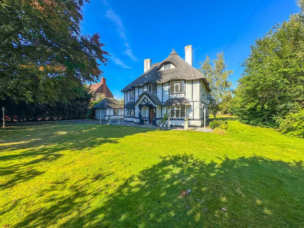 Additional image 15 of Lutterworth Road, Whitestone