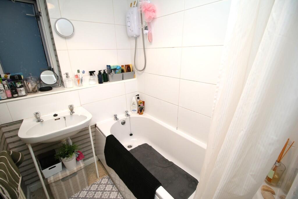 Additional image 9 of Keenan Drive BEDWORTH CV12 0EJ