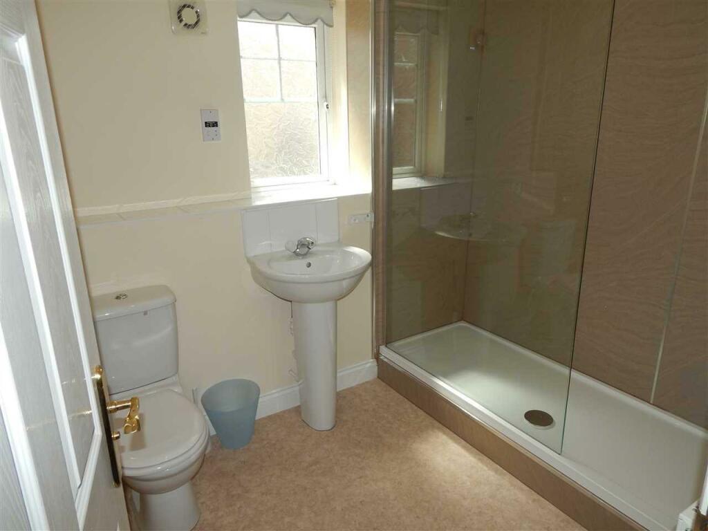 Additional image 8 of 38 Faraday Court, Sheraton Park