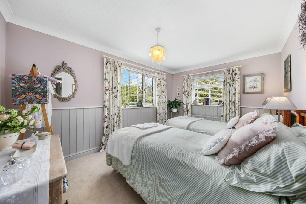 Additional image 18 of Grove Lane, Hackney, Matlock. DE4 2QF