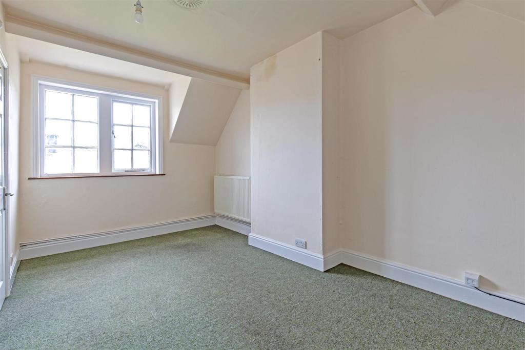 Additional image 4 of Office 4, Snitterton Road, Matlock