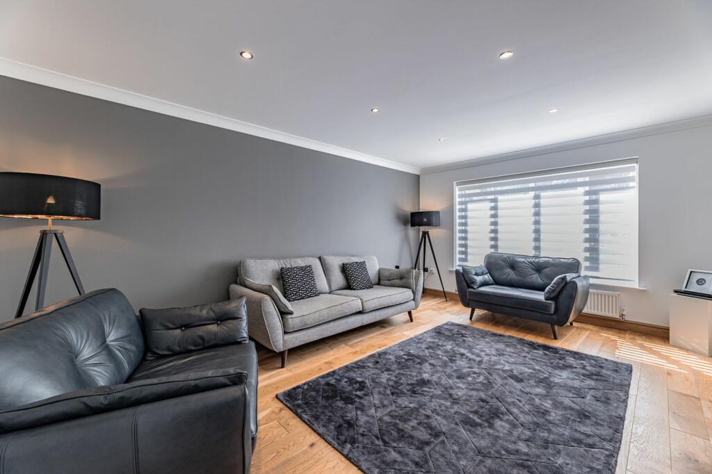 Additional image 3 of Immaculate and spacious family home by Delamere Forest.