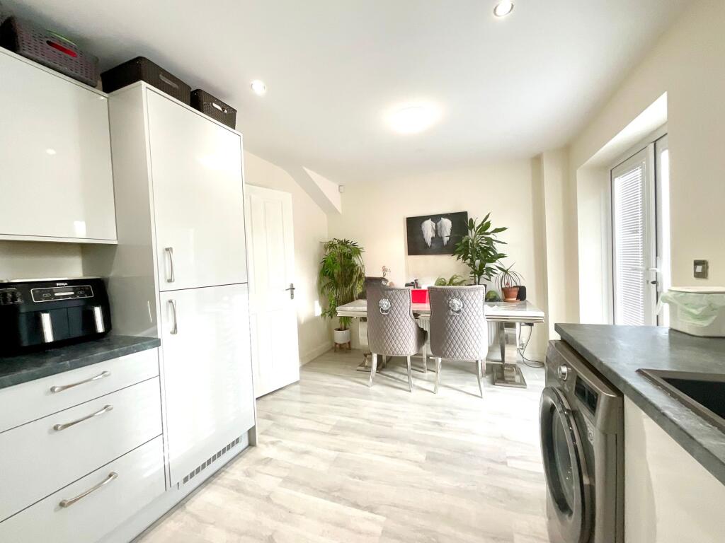 Additional image 4 of Alfred King Close, Shavington, CW2