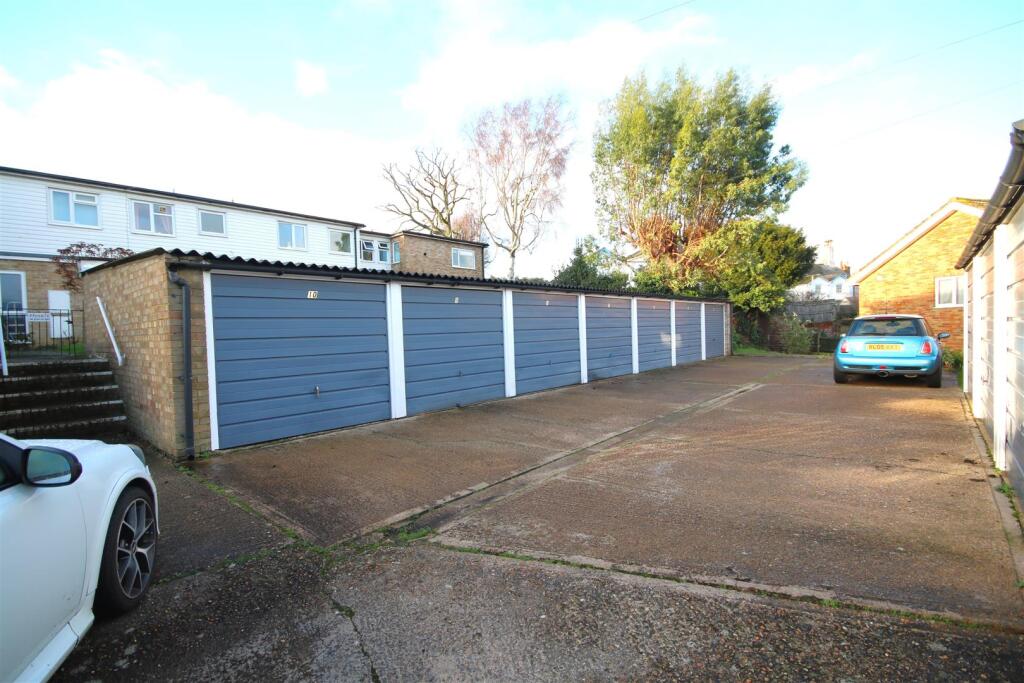 Additional image 25 of Queens Avenue, Canterbury