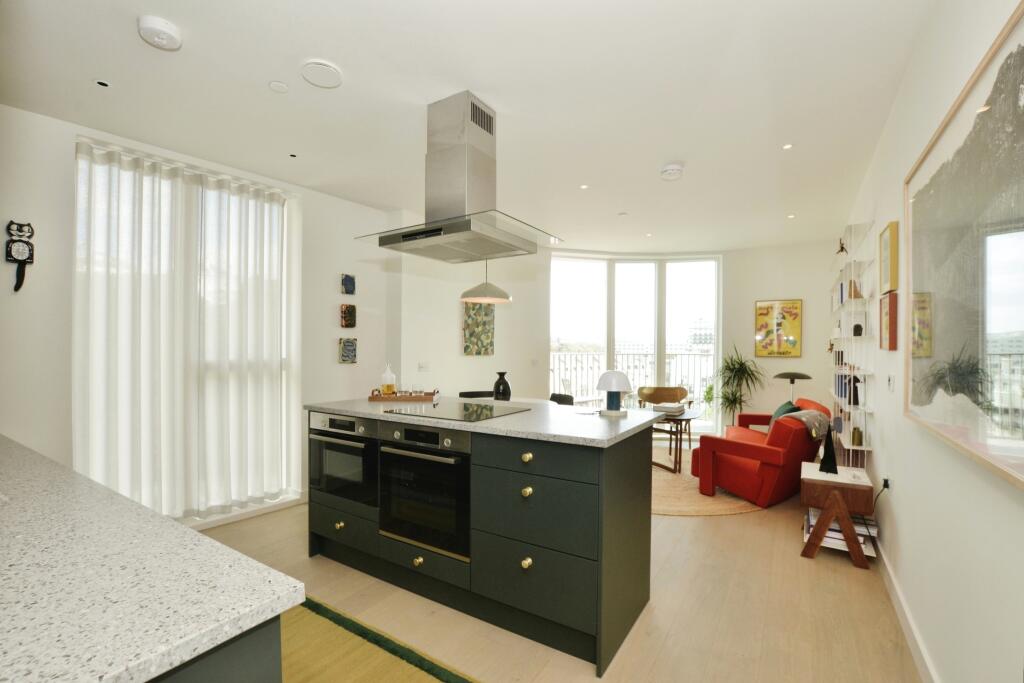 Additional image 8 of Shoreline Crescent, Folkestone, Kent, CT20