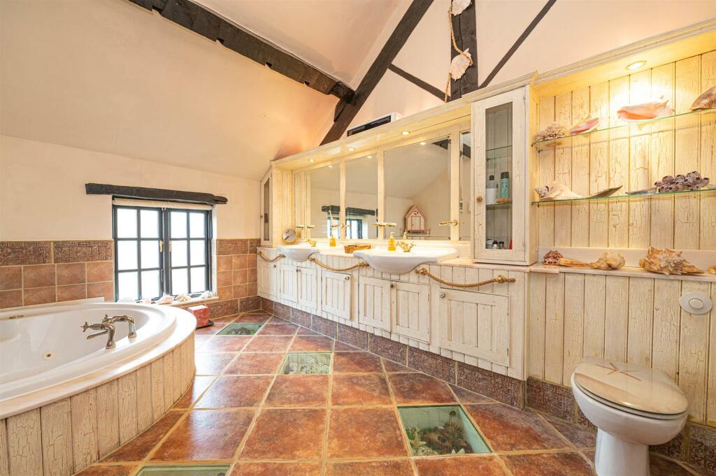 Additional image 29 of Oak Bank Barn, Heatley Lane, Broomhall, Nantwich