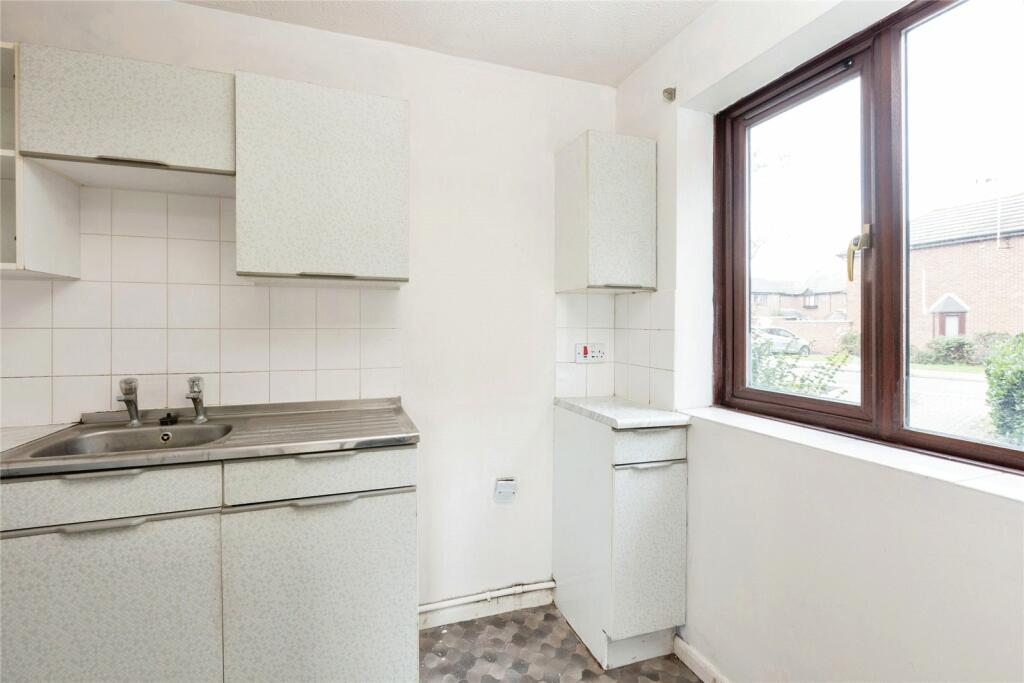 Additional image 10 of Townshend Close, Sidcup, DA14