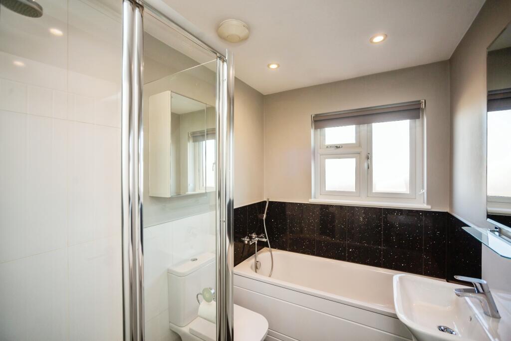 Additional image 12 of Mungo Park Road, Gravesend, DA12