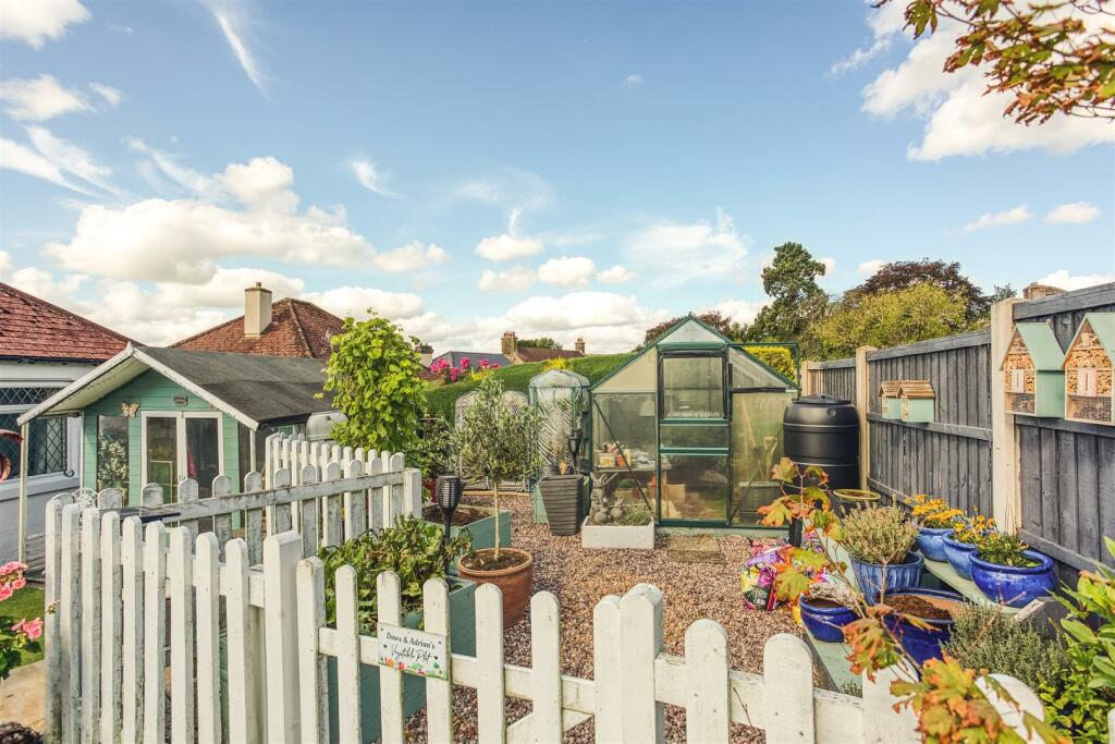 Additional image 25 of Old Hackney Lane, Hackney, Matlock