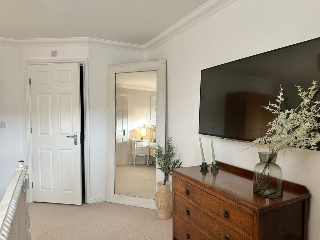 Additional image 24 of St. Clements Court, Weston, Cheshire